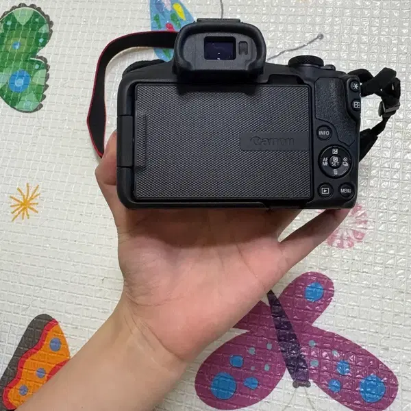 캐논 EOS R50 바디 - 2번째 이미지
